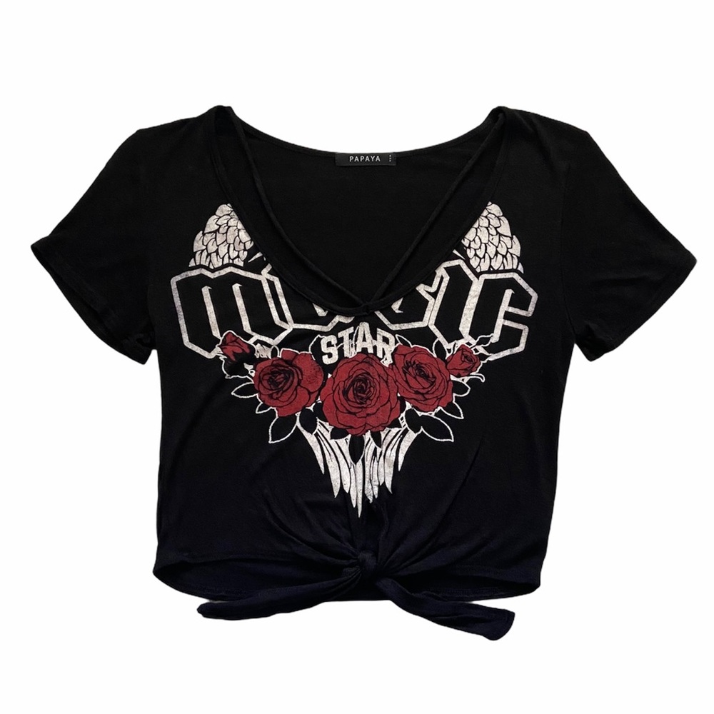 Black rose graphic crop top